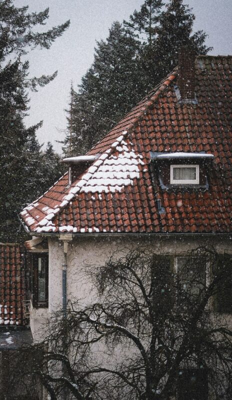 do heat pumps work in UK winter